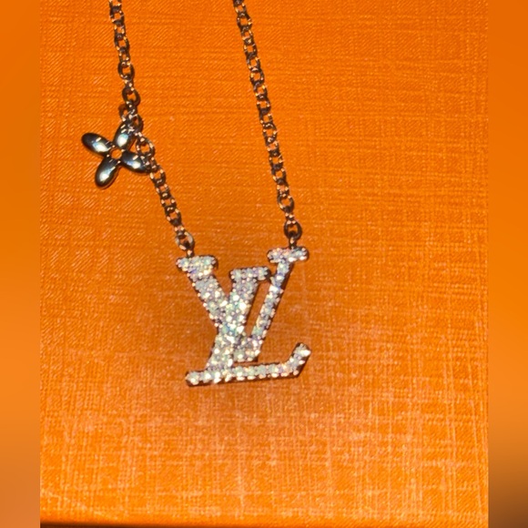 Stunning gift for that special girl Comes gift wrapped ready to gift! A wow gift - Picture 5 of 7